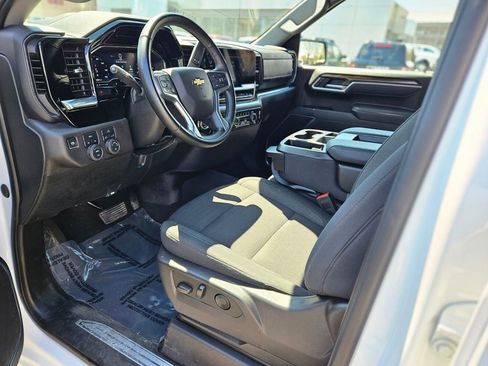 Used 2025 Chevrolet Silverado 1500 LT w/ Work Truck Package AWD/4WD image 18
