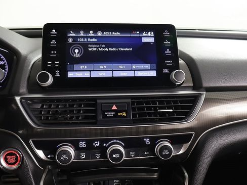 Used 2021 Honda Accord Sport image 40