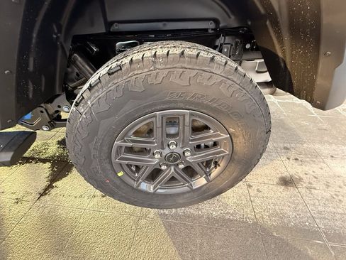 New 2026 Jeep Gladiator Sport image 11