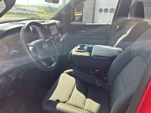 Used 2025 RAM 1500 Warlock AWD/4WD image 7