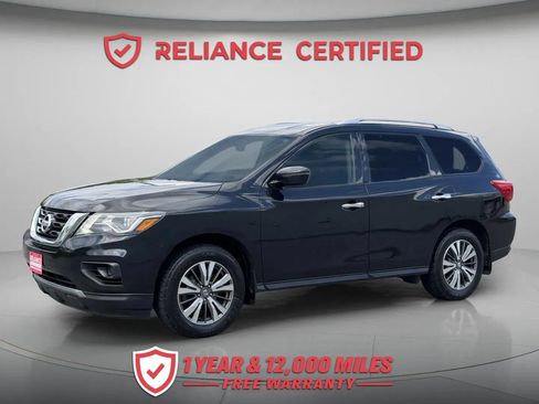 Used 2020 Nissan Pathfinder S AWD/4WD image 2