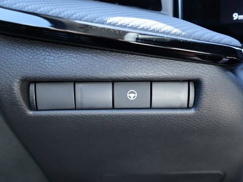 New 2026 Nissan Kicks SR w/ Cold Weather Package image 15