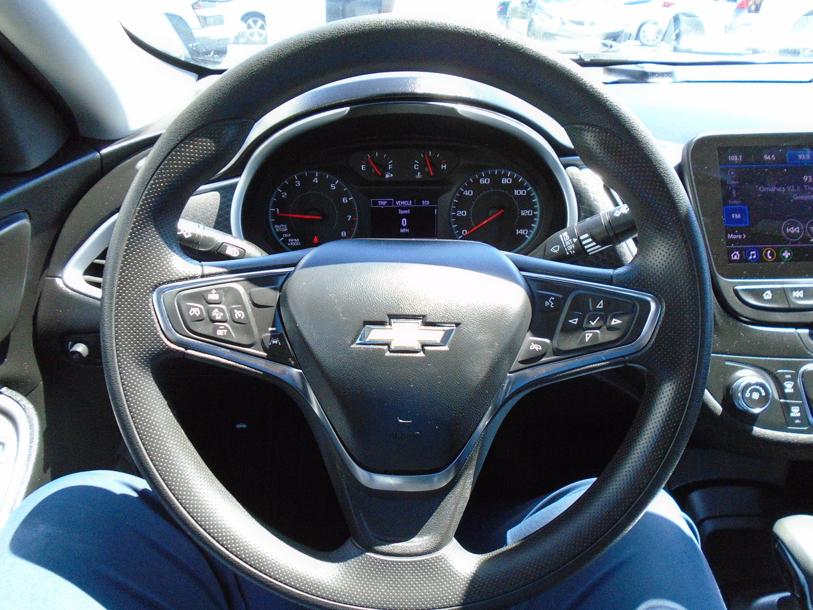 Used 2023 Chevrolet Malibu LS FWD image 11