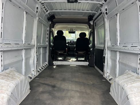 Used 2023 RAM ProMaster 2500 FWD image 34