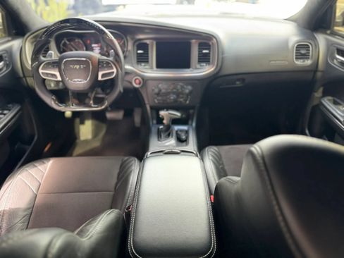 Used 2022 Dodge Charger SRT Hellcat RWD image 12