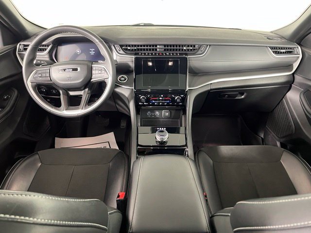 Used 2023 Jeep Grand Cherokee L Laredo AWD/4WD image 41