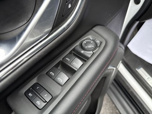 Used 2022 Chevrolet Tahoe RST image 17