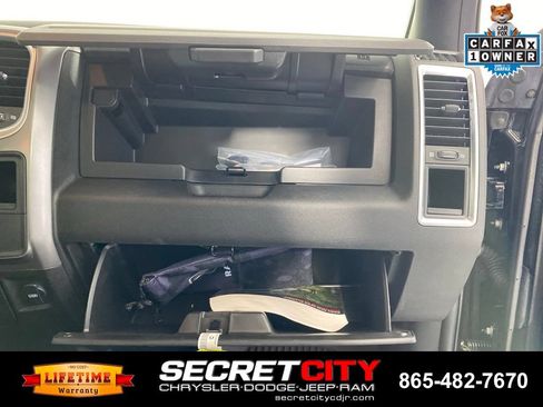 Used 2024 RAM 1500 Warlock AWD/4WD image 30
