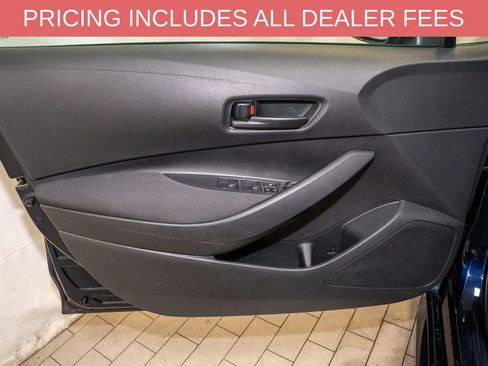 Used 2024 Toyota Corolla LE FWD image 11