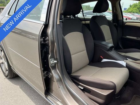 Used 2012 Chevrolet Malibu LT w/ Power Convenience Package FWD image 22