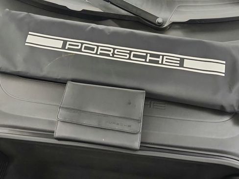 Used 2012 Porsche 911 Carrera RWD image 39