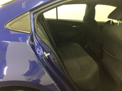 Used 2021 Toyota Corolla SE FWD image 4
