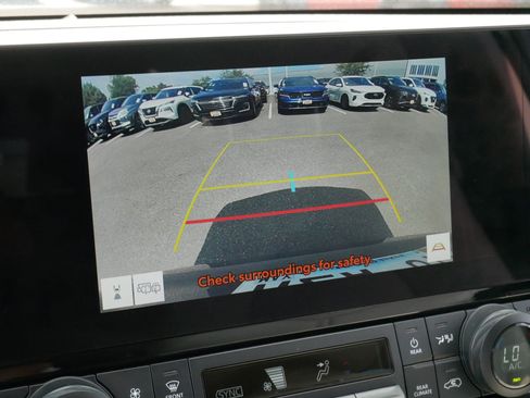 Used 2024 Toyota Grand Highlander AWD image 33