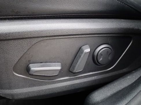 Used 2023 Kia Sportage SX image 18