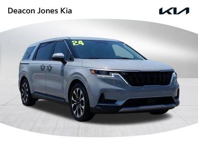 Certified 2024 Kia Carnival EX