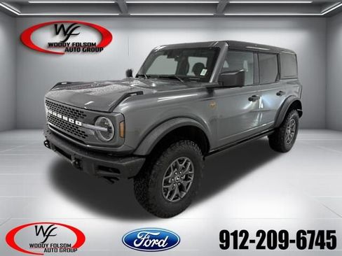 New 2025 Ford Bronco Badlands image 1