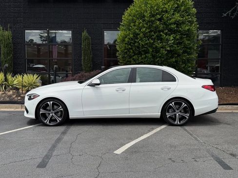 Used 2022 Mercedes-Benz C 300 Sedan w/ Exclusive Trim Package image 9