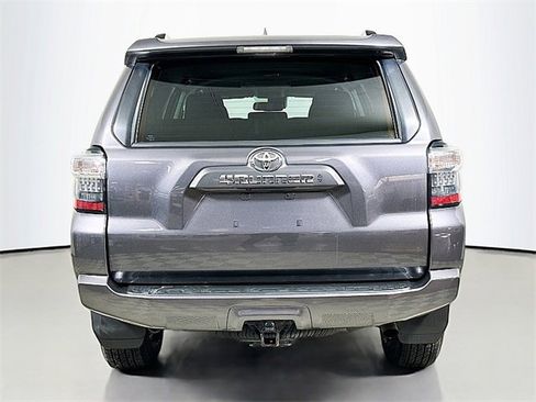 Used 2021 Toyota 4Runner SR5 image 6