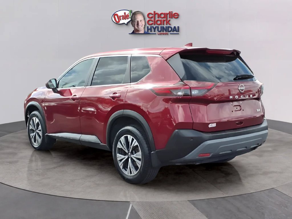 Used 2023 Nissan Rogue SV FWD image 3