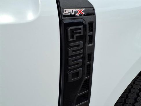 Used 2026 Ford F250 XL w/ STX Appearance Package AWD/4WD image 12