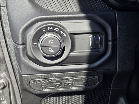 New 2026 Jeep Gladiator Rubicon image 24