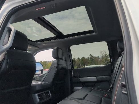 Used 2023 Ford F250 Lariat w/ Lariat Ultimate Package AWD/4WD image 44