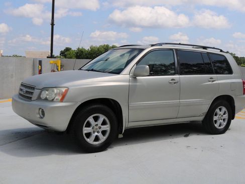 Used 2002 Toyota Highlander 2WD V6 image 25