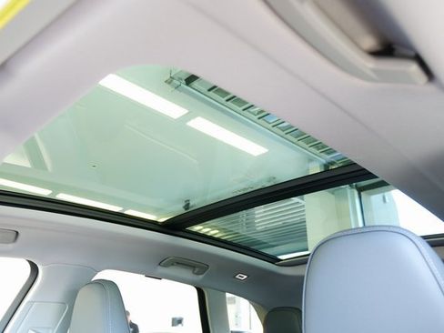 New 2025 Audi Q5 Premium Plus image 32