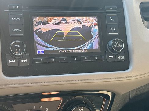 Used 2020 Honda HR-V LX image 20