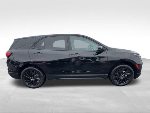 Used 2024 Chevrolet Equinox LS w/ LS Convenience Package AWD/4WD image 9