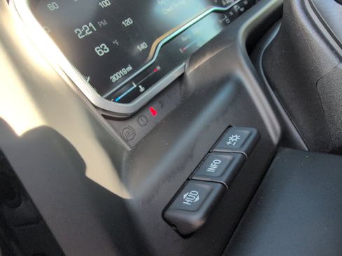 Used 2023 GMC Sierra 1500 Denali w/ Denali Reserve Package image 24