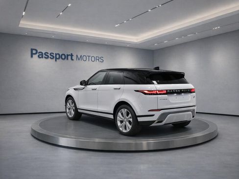 Used 2023 Land Rover Range Rover Evoque SE AWD/4WD image 6