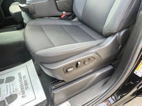 Used 2023 Chevrolet Silverado 1500 LT AWD/4WD image 51
