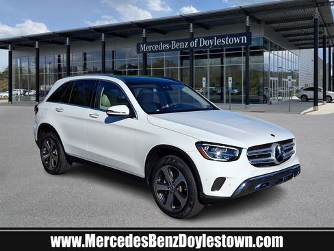 Certified 2022 Mercedes-Benz GLC 300 4MATIC image 1