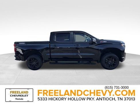 Used 2021 Chevrolet Silverado 1500 LT Trail Boss w/ Bed Protection Package AWD/4WD image 2
