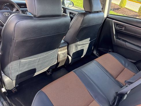Used 2015 Toyota Corolla S FWD image 41