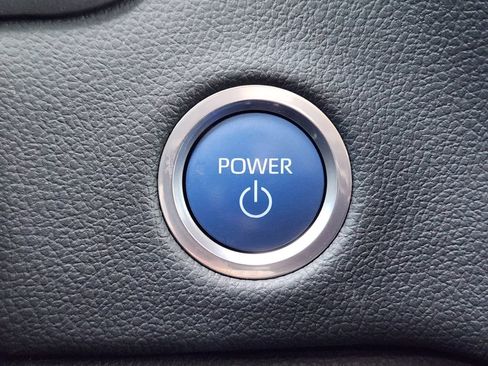 Used 2024 Toyota Tundra Limited AWD/4WD image 22