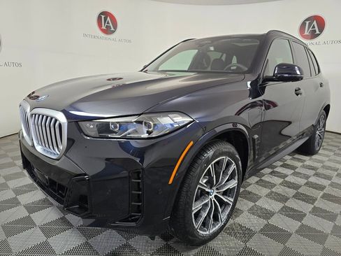 New 2026 BMW X5 xDrive50e w/ M Sport Package image 5