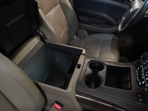 Used 2015 Chevrolet Tahoe LT AWD/4WD image 25