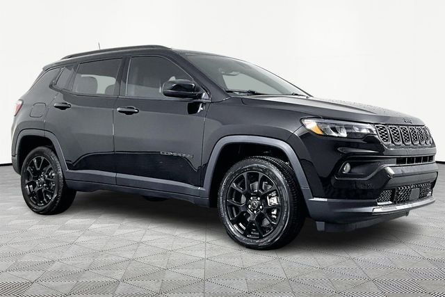 New 2026 Jeep Compass Latitude AWD/4WD image 3