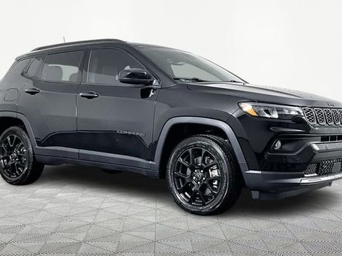 New 2026 Jeep Compass Latitude AWD/4WD image 3