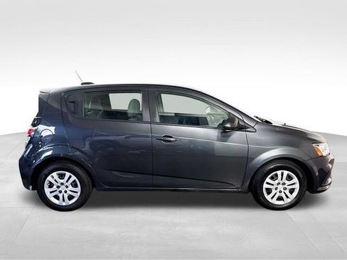 Used 2019 Chevrolet Sonic LT FWD image 5