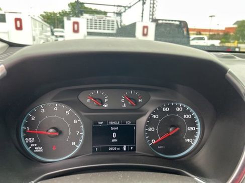 Used 2024 Chevrolet Equinox LS w/ Driver Confidence II Package FWD image 19