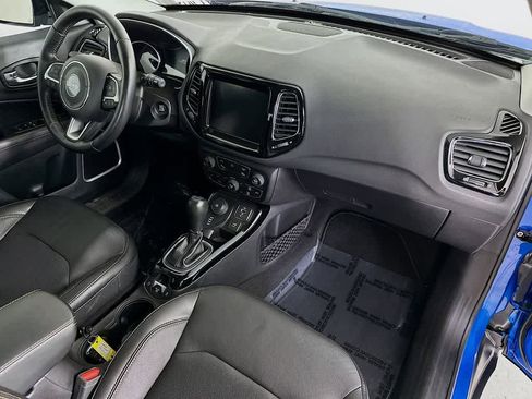 Used 2021 Jeep Compass Limited image 32
