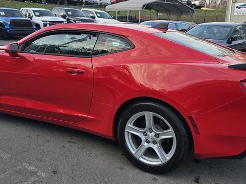Used 2016 Chevrolet Camaro LT image 10