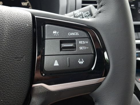 Used 2025 Honda Odyssey Touring image 21