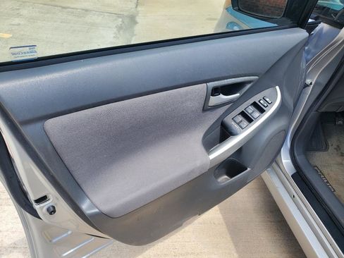 Used 2011 Toyota Prius Two FWD image 16
