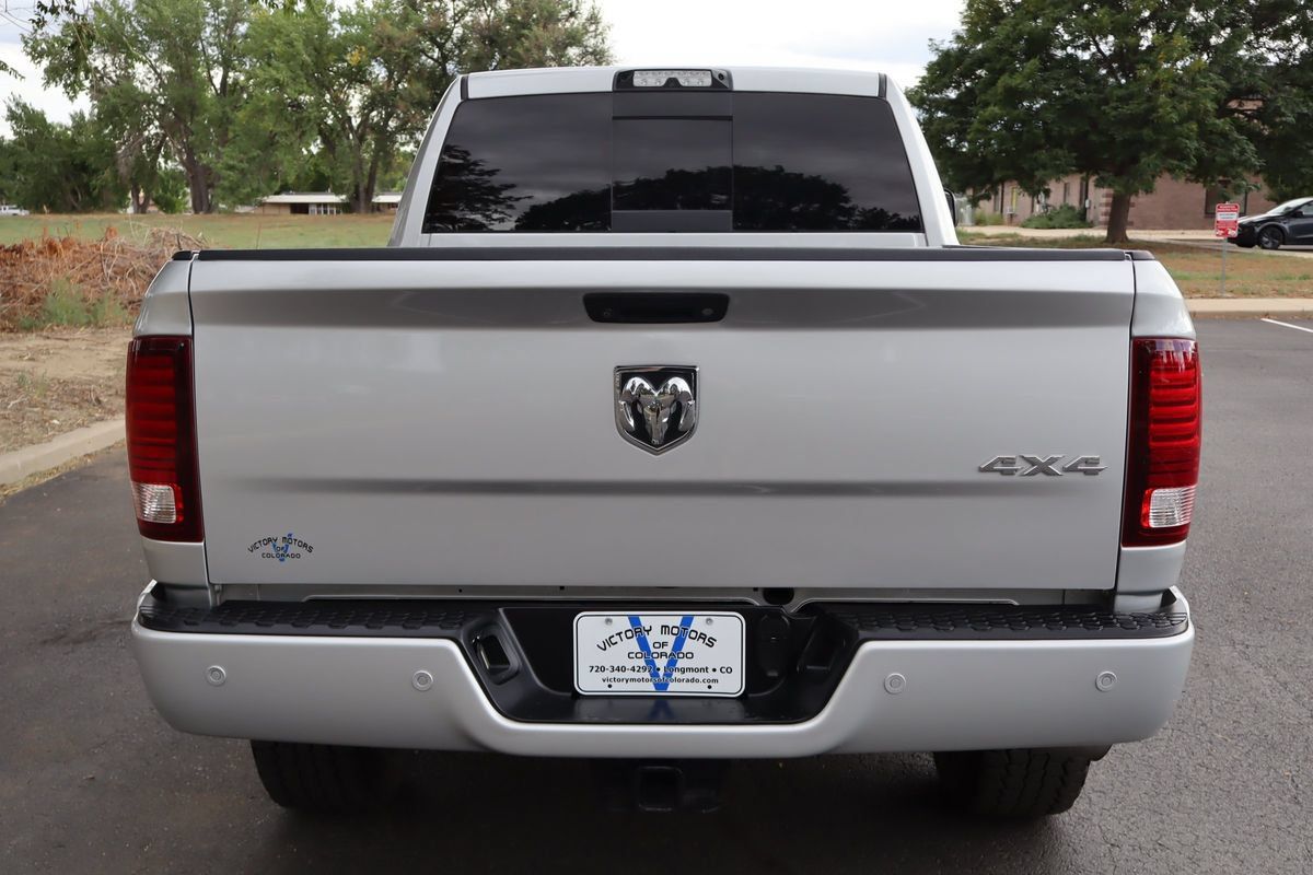 Used 2018 RAM 3500 Laramie w/ Sport Appearance Group AWD/4WD image 6