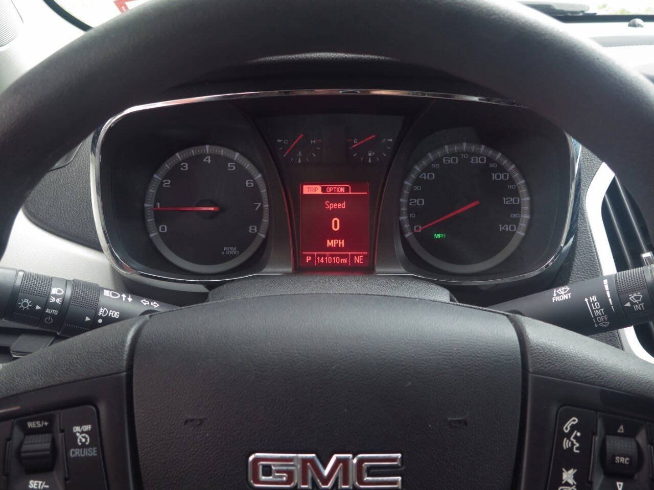 Used 2014 GMC Terrain SLE w/ LPO, Protection Package FWD image 9