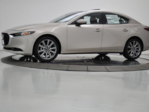 New 2026 MAZDA MAZDA3 2.5 S Sedan w/ Preferred Pkg FWD image 16